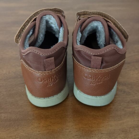 OshKosh B'gosh® Allister Toddler Boys' Ankle Boots boys size 10 GUC - Picture 7 of 9